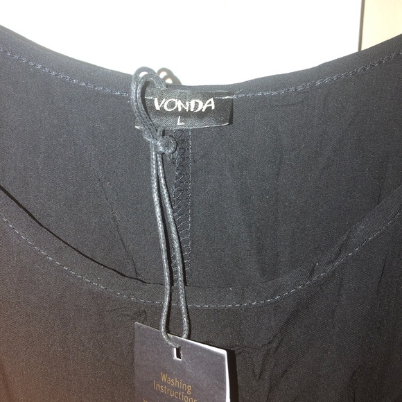 Black maxi dress by Vonda size large - Picture 3 of 4